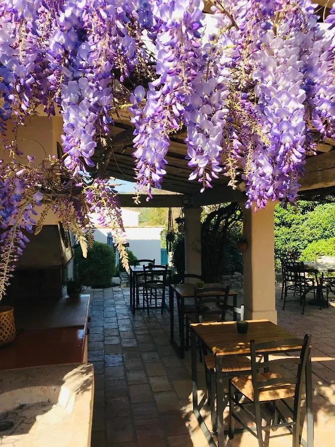 Bed and Breakfast Le Mas De La Source Mougins Bed & Breakfast