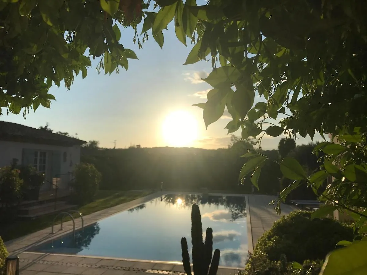 Le Mas De La Source Bed & Breakfast Mougins