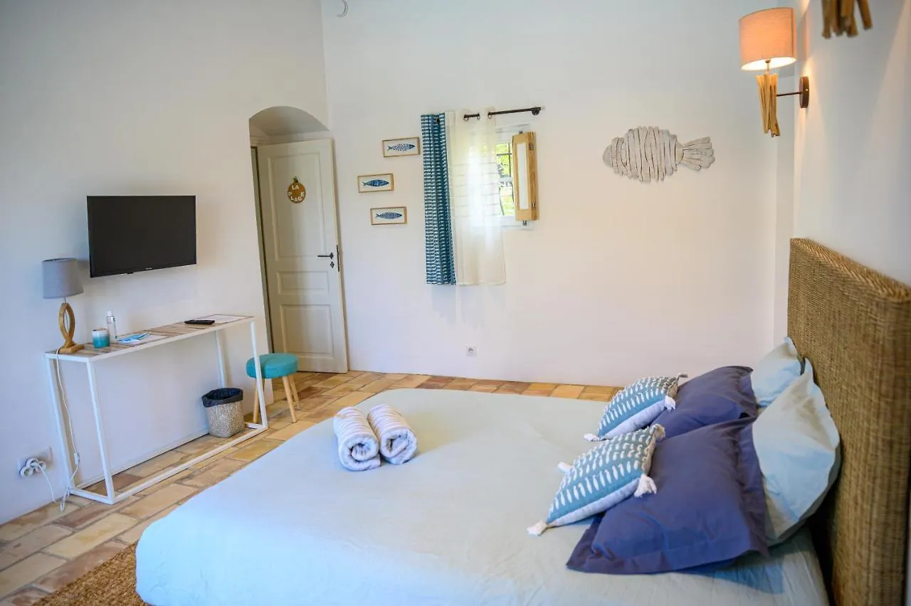 Le Mas De La Source Bed and Breakfast Mougins Francia